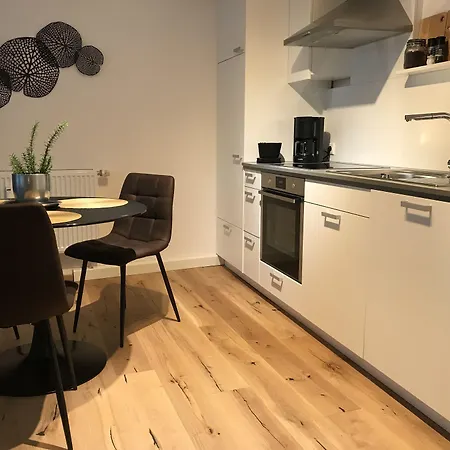 Herrnschloesschen 4*