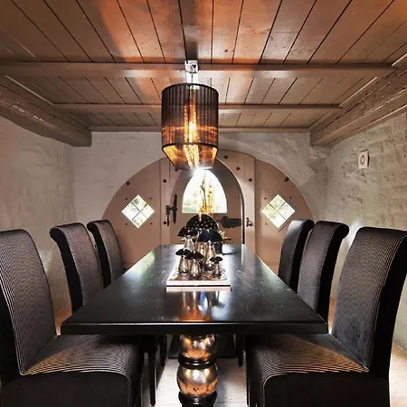 Hotel Herrnschloesschen 4*