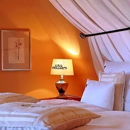 Herrnschloesschen 4* Rothenburg ob der Tauber